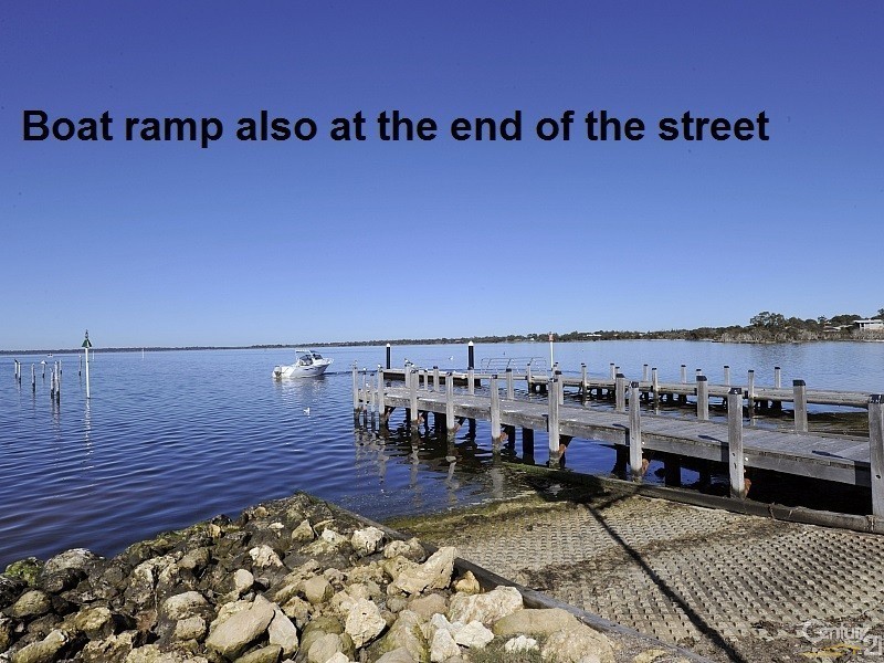 8 Flinders Street, Falcon WA 6210