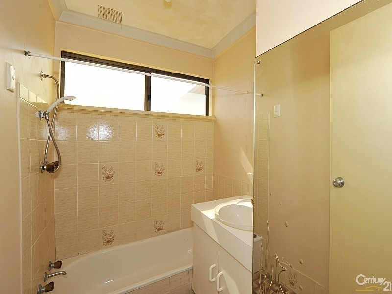 8 Flinders Street, Falcon WA 6210