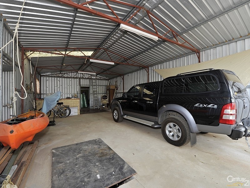 27 Noorumba Road, Barragup WA 6209