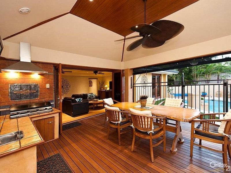 64 McLarty Road, Halls Head WA 6210