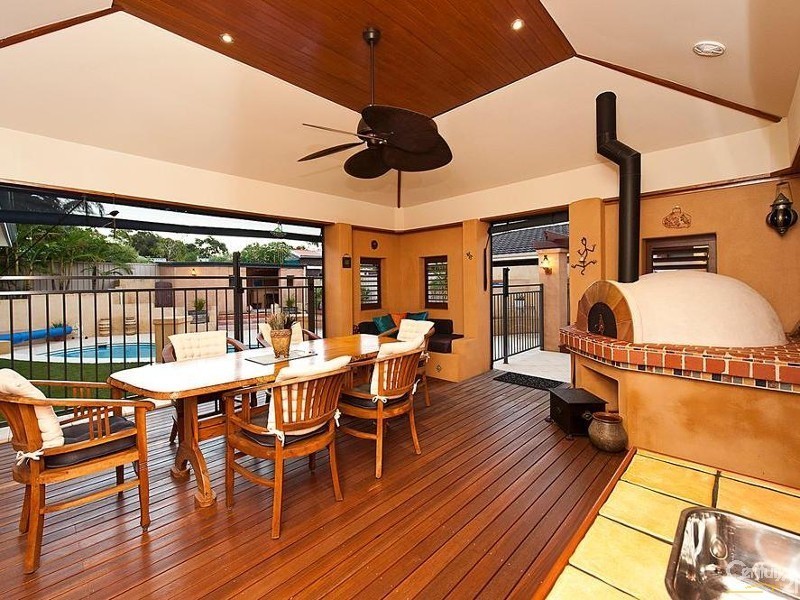 64 McLarty Road, Halls Head WA 6210