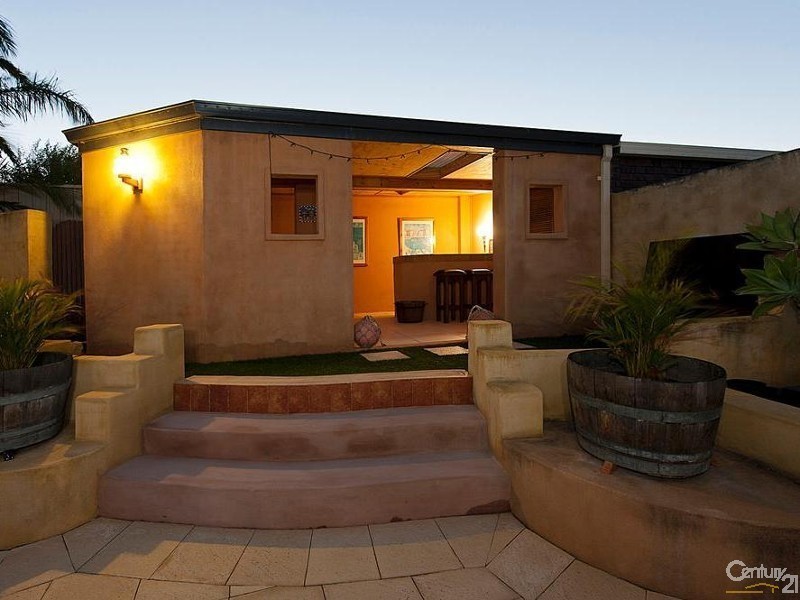 64 McLarty Road, Halls Head WA 6210