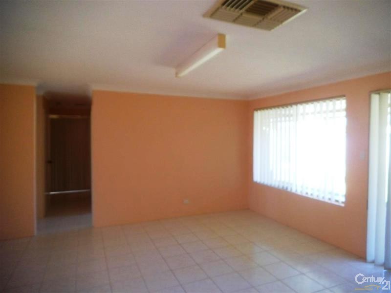 31 Waldron Boulevard, Greenfields WA 6210