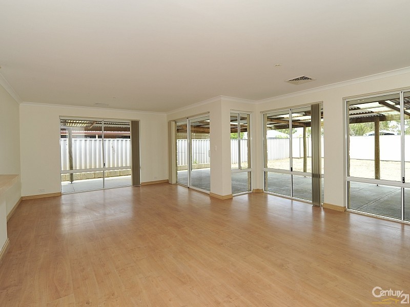 36 Cane Road, Greenfields WA 6210