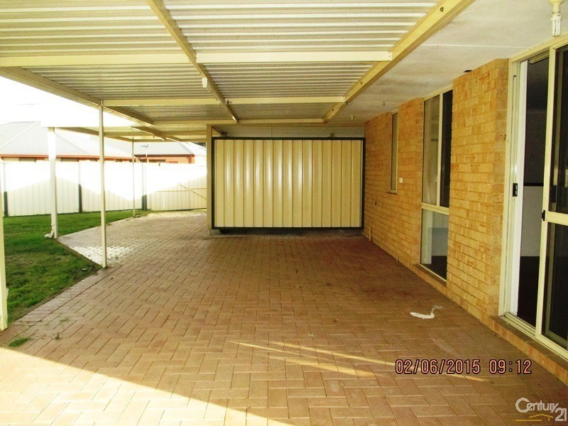 2 Buchanan Elbow, Greenfields WA 6210