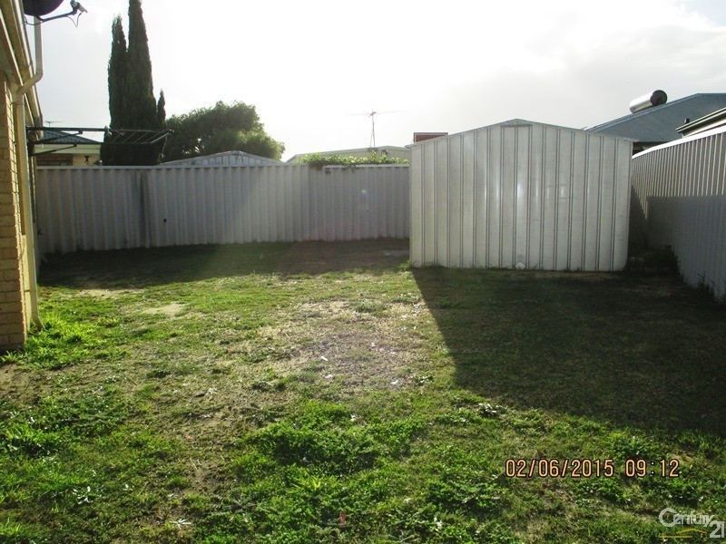 2 Buchanan Elbow, Greenfields WA 6210