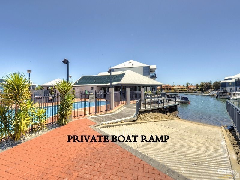 23/206 Mary Street, Halls Head WA 6210