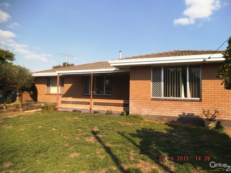 77 Gibson Street, Mandurah WA 6210