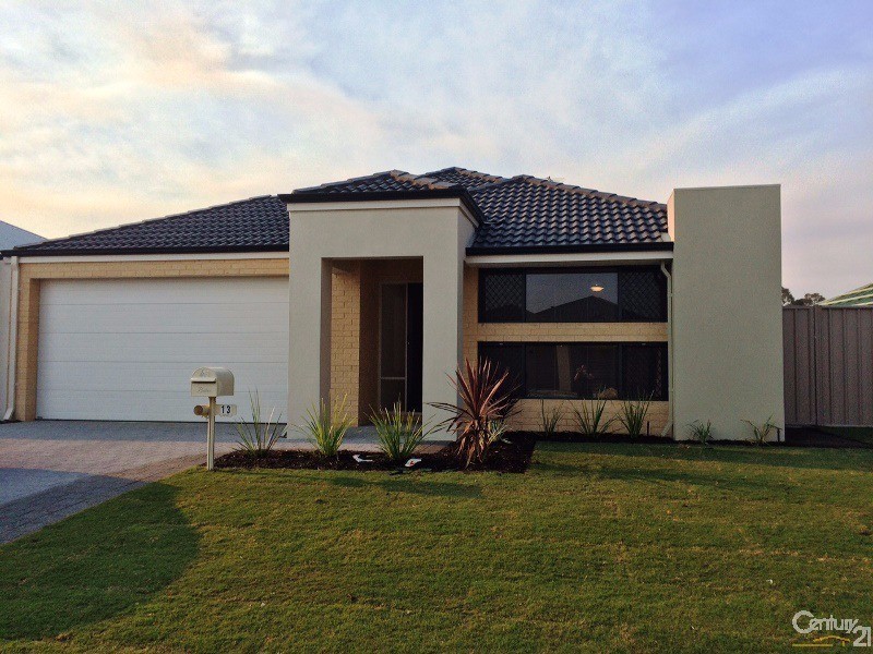 13 Wentworth Heights, Meadow Springs WA 6210