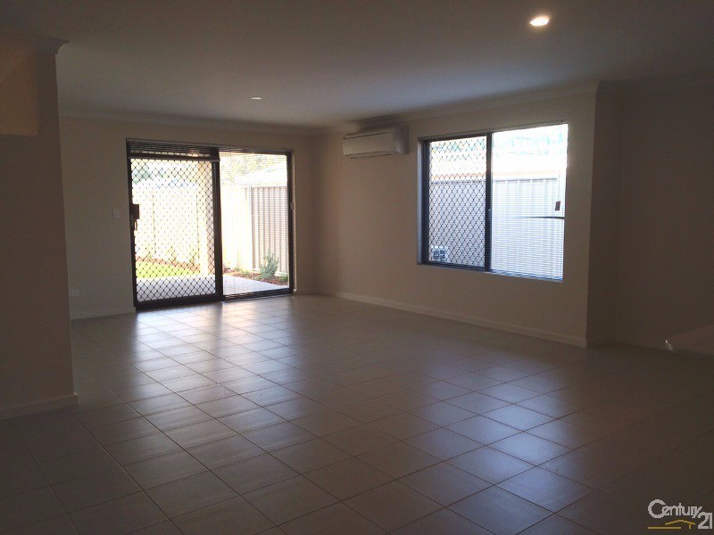 13 Wentworth Heights, Meadow Springs WA 6210