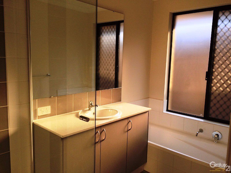 13 Wentworth Heights, Meadow Springs WA 6210