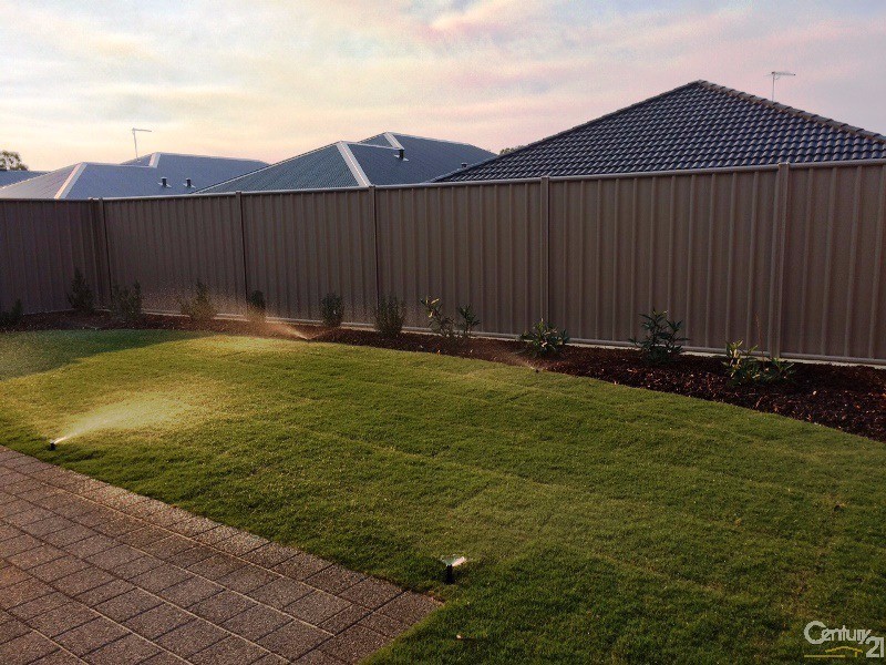 13 Wentworth Heights, Meadow Springs WA 6210