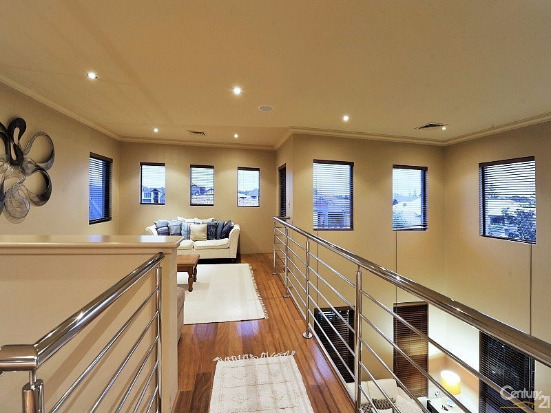 23 Nyari Court, Halls Head WA 6210