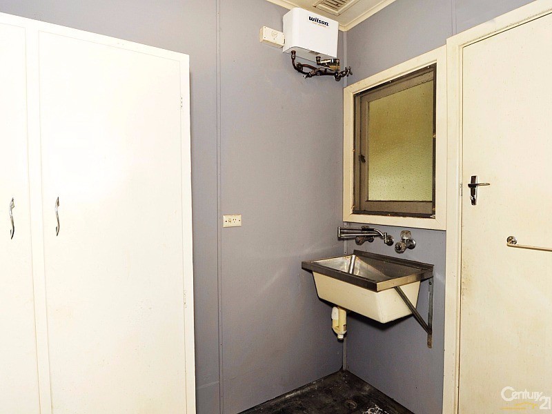 11 Paterson Road, Pinjarra WA 6208