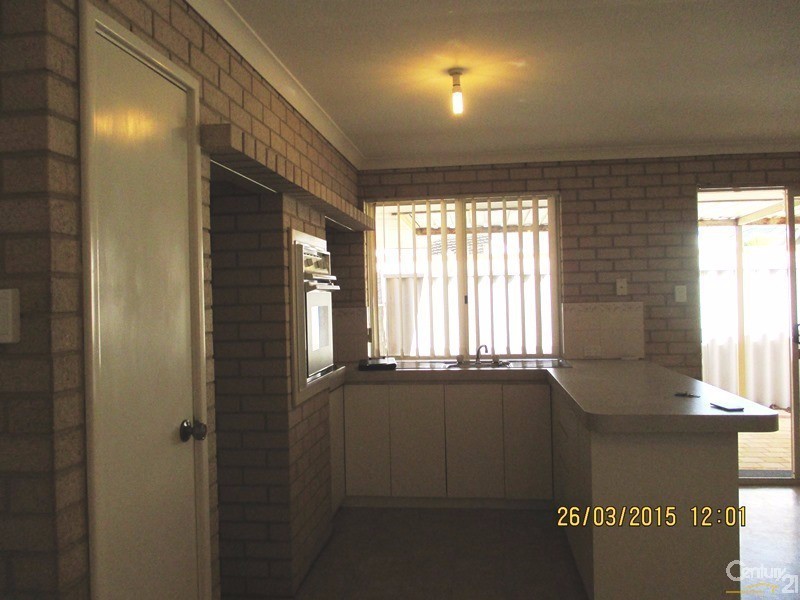 37A Admiralty Crescent, Halls Head WA 6210