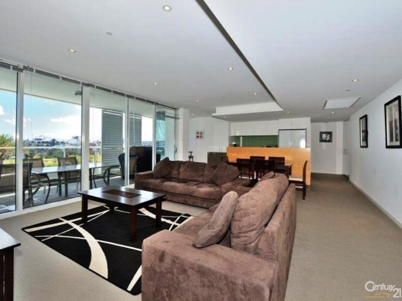 406/3 Marco Polo Drive, Mandurah WA 6210