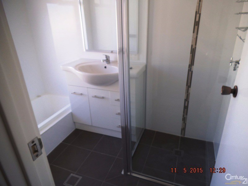 1/15 St Laurent Close, Greenfields WA 6210