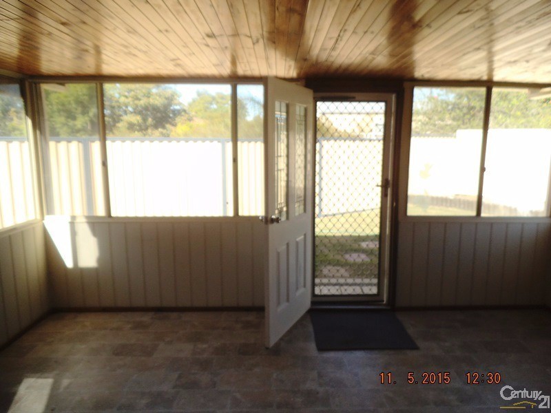 1/15 St Laurent Close, Greenfields WA 6210