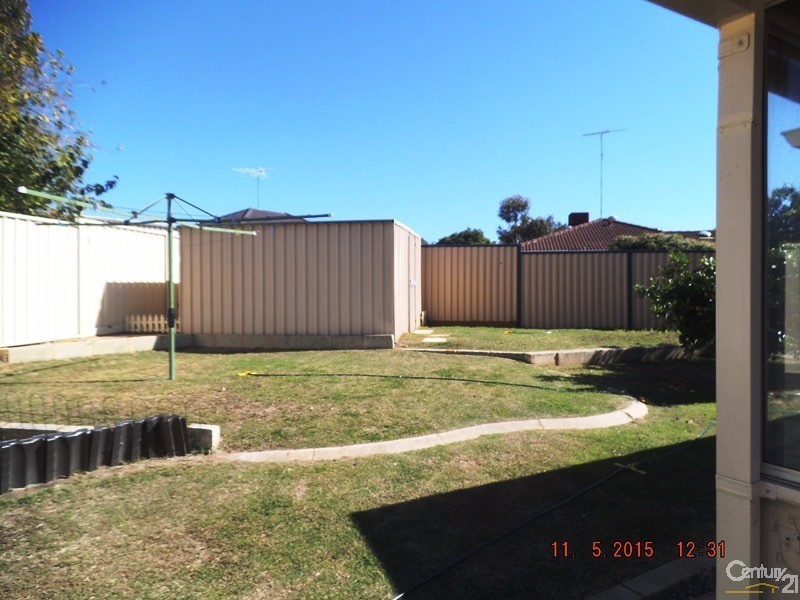 1/15 St Laurent Close, Greenfields WA 6210