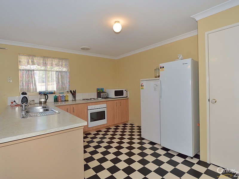 31 Cobblers Street, Falcon WA 6210