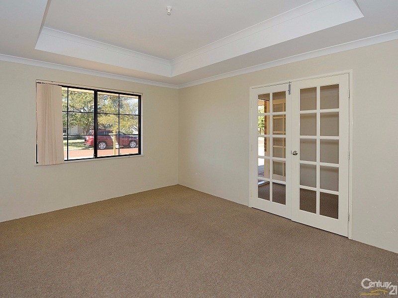 1/9 Blossom Place, Coodanup WA 6210