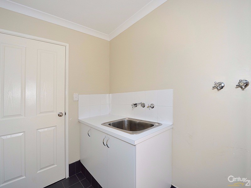 1/9 Blossom Place, Coodanup WA 6210