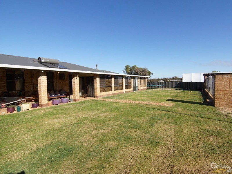 97 Khedive Street, Wagin WA 6315