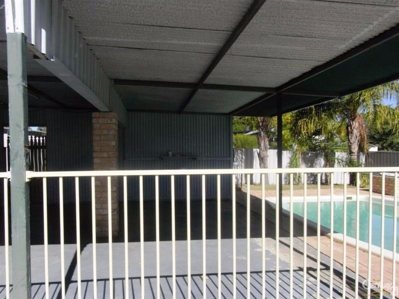 27 Aldgate Street, Mandurah WA 6210