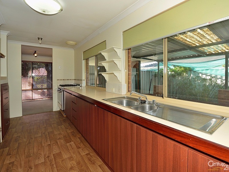8 Nightingale Place, Greenfields WA 6210