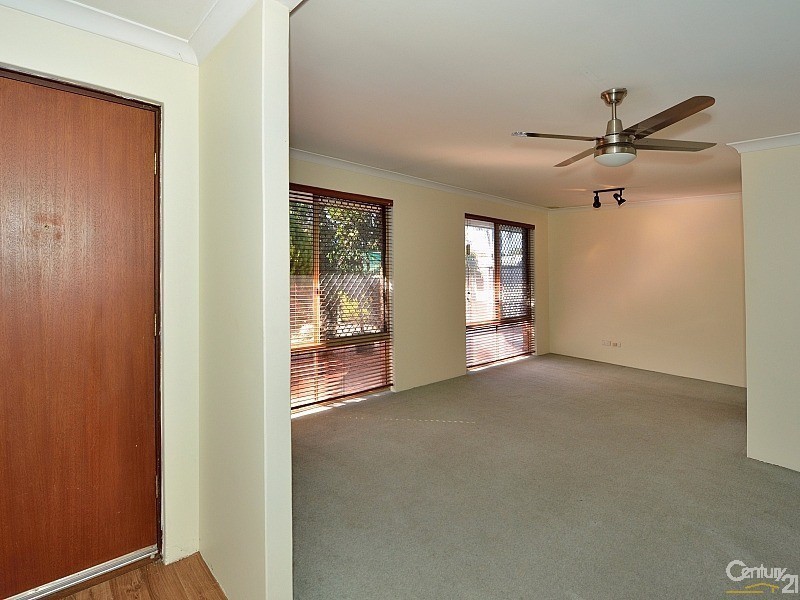 8 Nightingale Place, Greenfields WA 6210