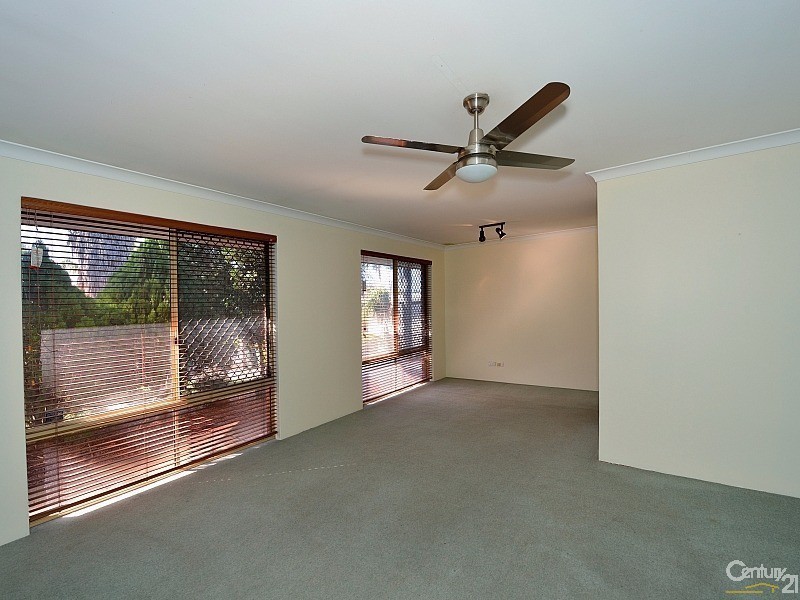 8 Nightingale Place, Greenfields WA 6210