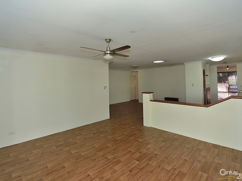 8 Nightingale Place, Greenfields WA 6210