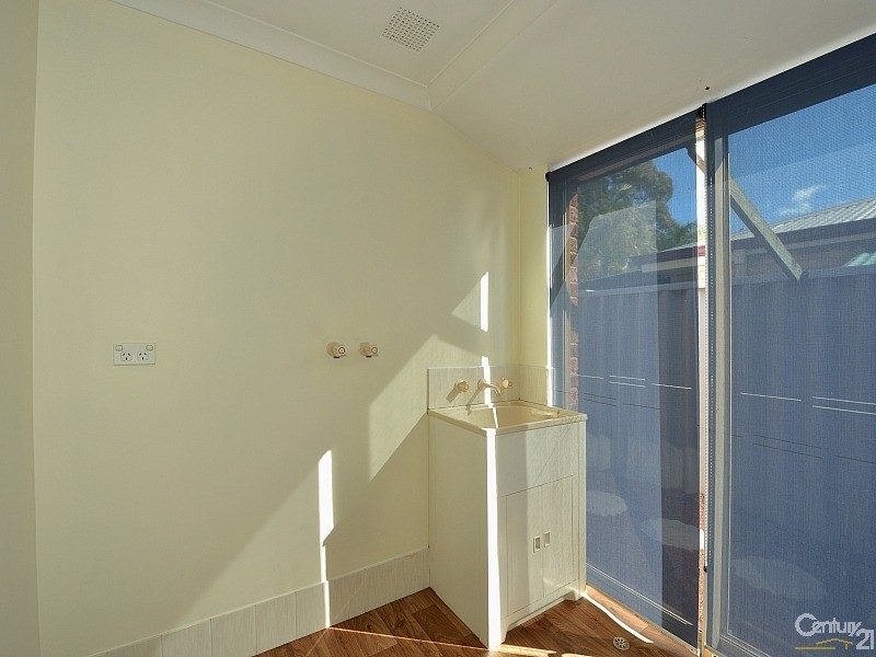 8 Nightingale Place, Greenfields WA 6210