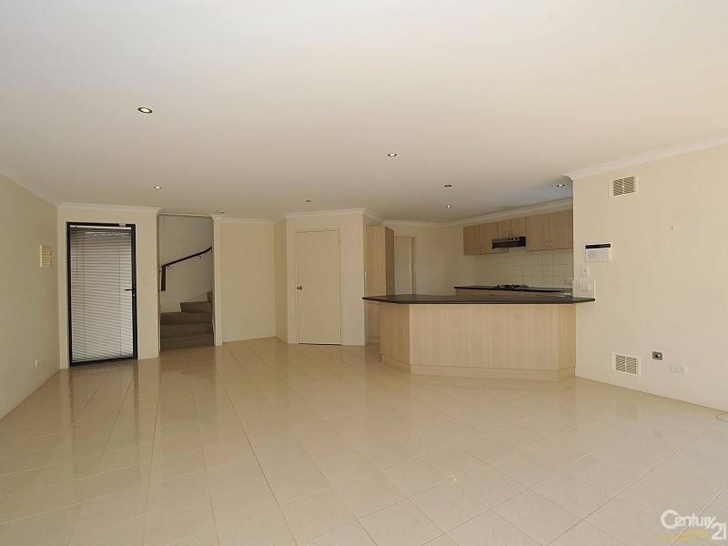 6/42 Shannon Road, Silver Sands WA 6210
