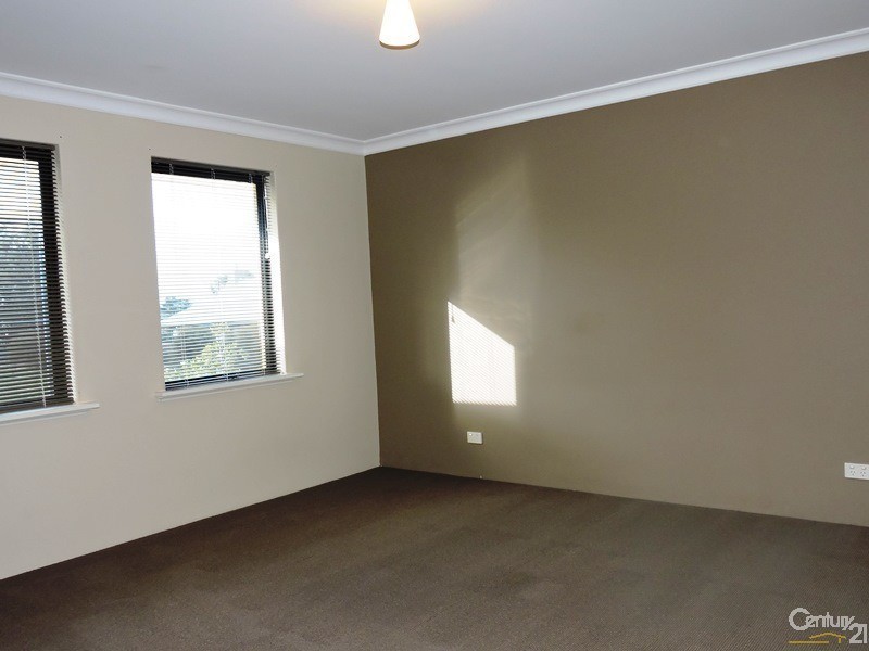 16 Walpole Way, Erskine WA 6210