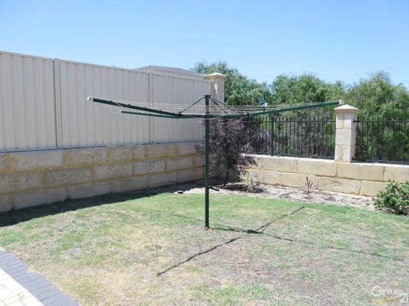 13 Yallingup Loop, Dawesville WA 6211