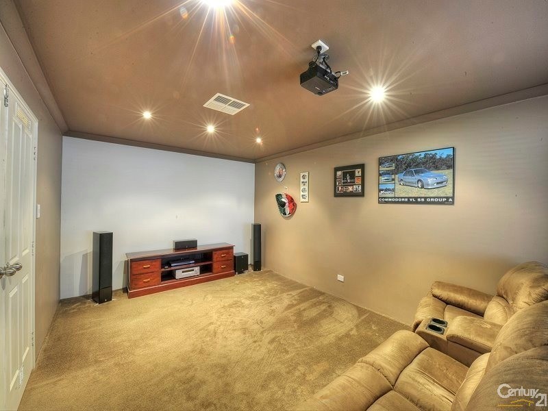 25 Guillardon Terrace, Madora Bay WA 6210