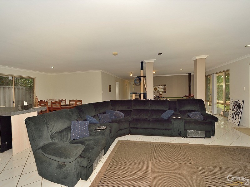 3 Moreton Court, Erskine WA 6210