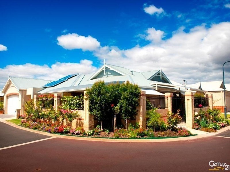 Villa 30 Esprit Village 97 Illawarra Drive, Bunbury WA 6230