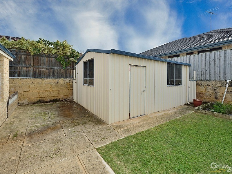 6 Hideaway Cove, Halls Head WA 6210