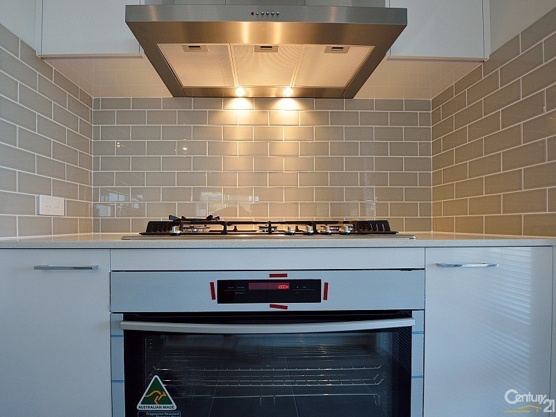 11 Rubus Vista, Halls Head WA 6210