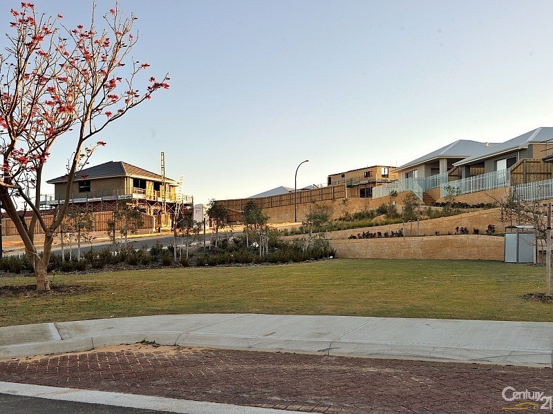 11 Rubus Vista, Halls Head WA 6210