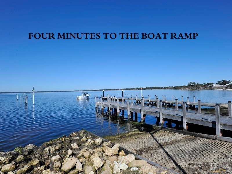 11 Rubus Vista, Halls Head WA 6210