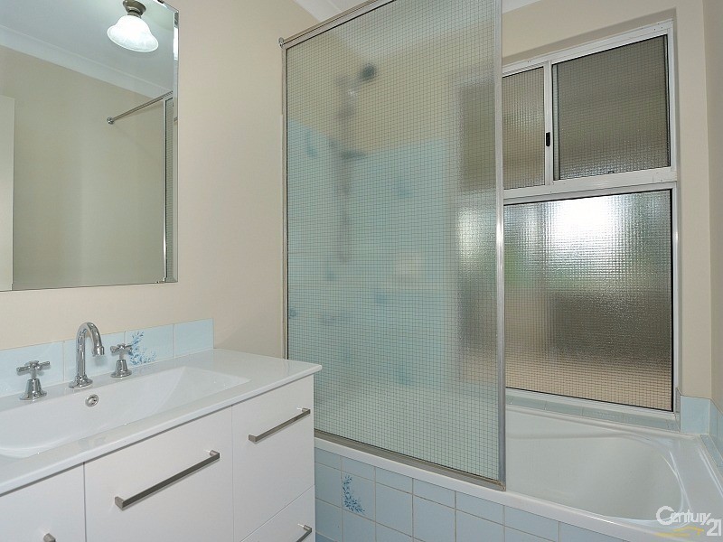 2 Flamingo Place, Greenfields WA 6210