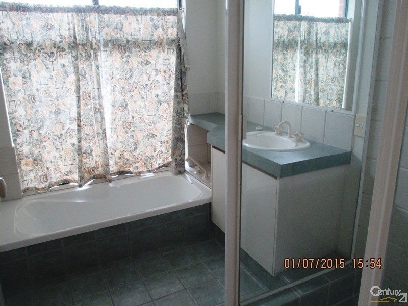 28B Waldron Boulevard, Greenfields WA 6210