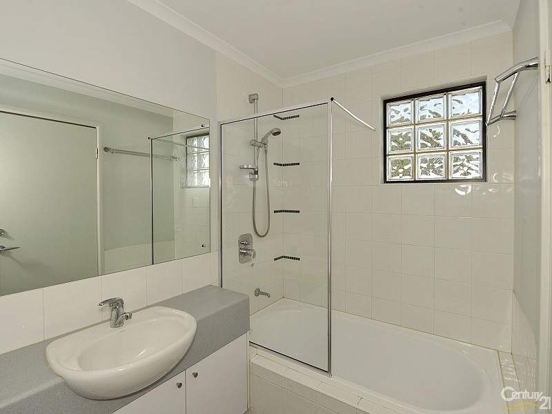 19/206 Mary Street, Halls Head WA 6210