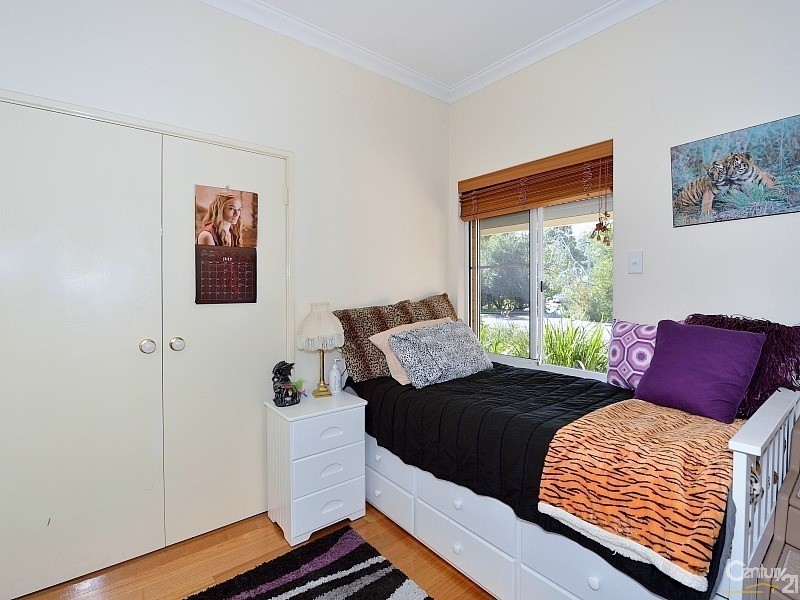 3 Redbank Rise, Greenfields WA 6210