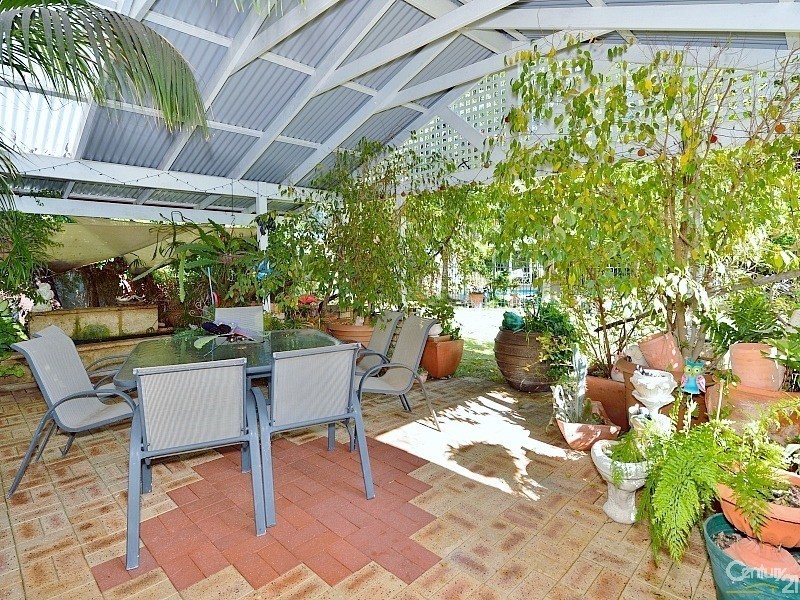 3 Redbank Rise, Greenfields WA 6210