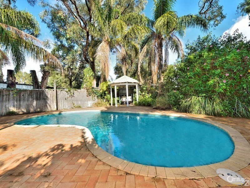 3 Redbank Rise, Greenfields WA 6210