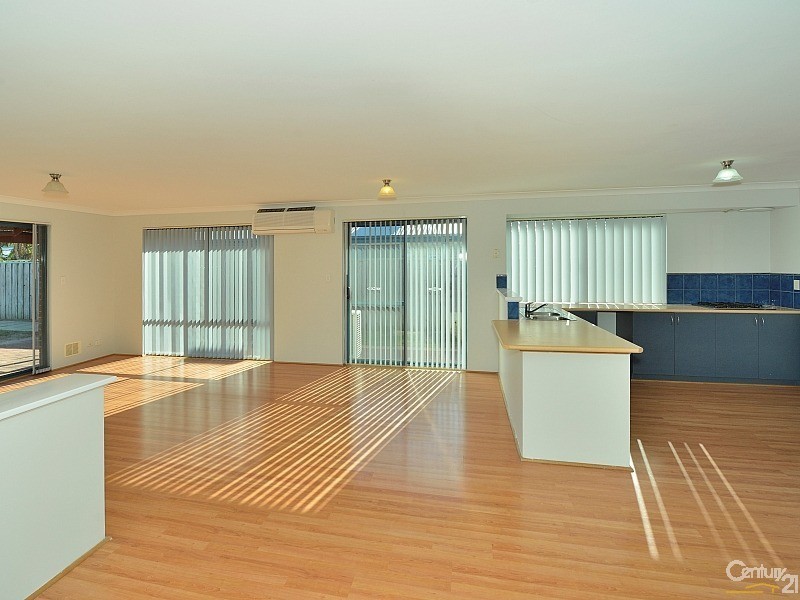 51 Pebble Beach Boulevard, Meadow Springs WA 6210